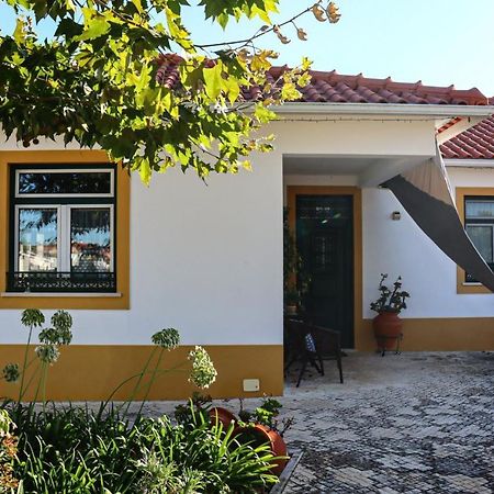 Casa Robusto Guest House Salvaterra de Magos Exterior photo
