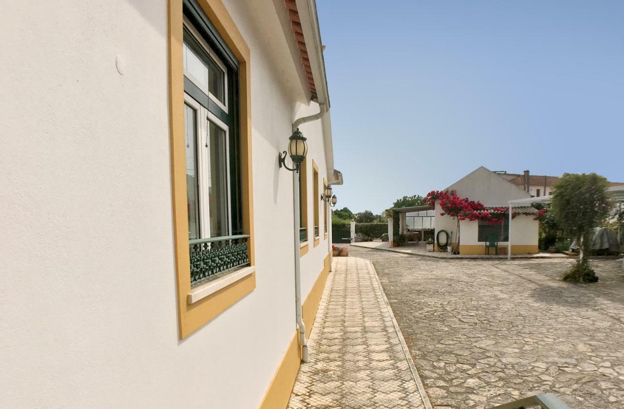 Casa Robusto Guest House Salvaterra de Magos Exterior photo